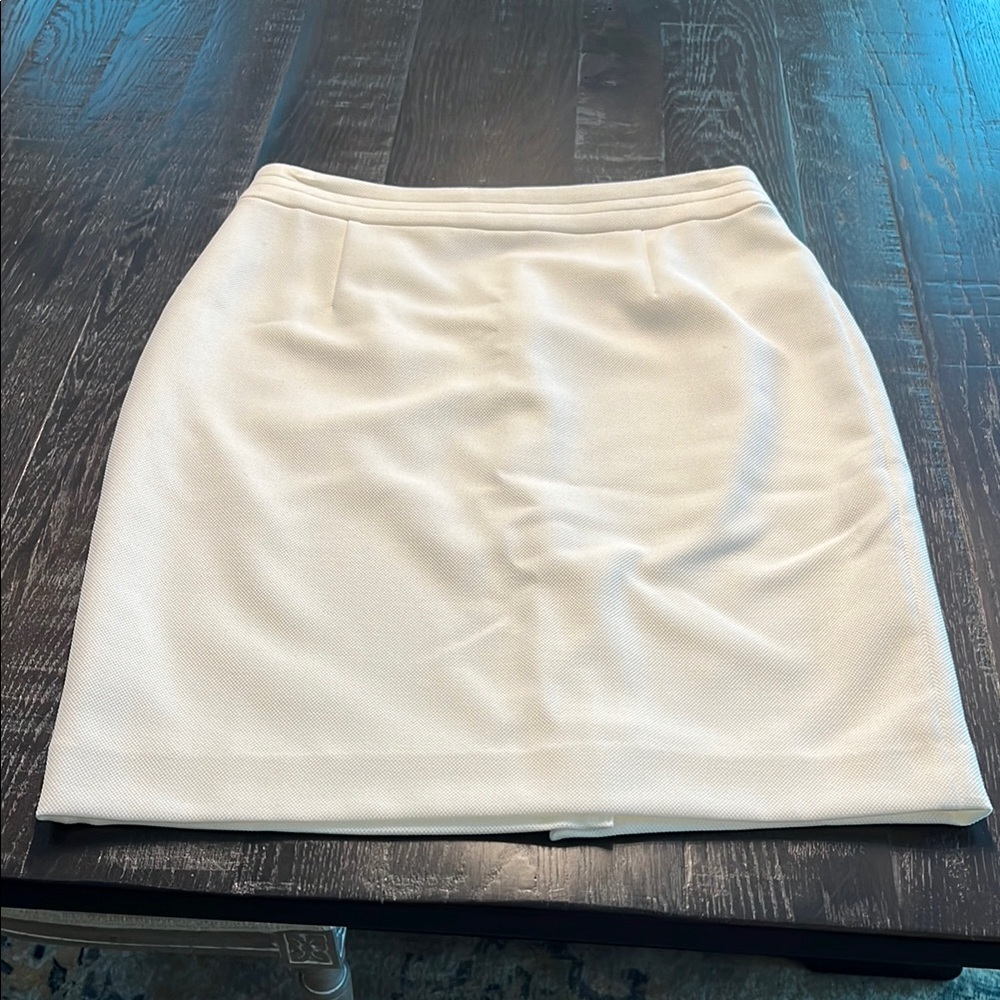 White House Black Market White Mini Pencil Skirt Cocktail